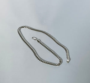 
                
                    Load image into Gallery viewer, Sterling Silver Round Curb Chain
                
            